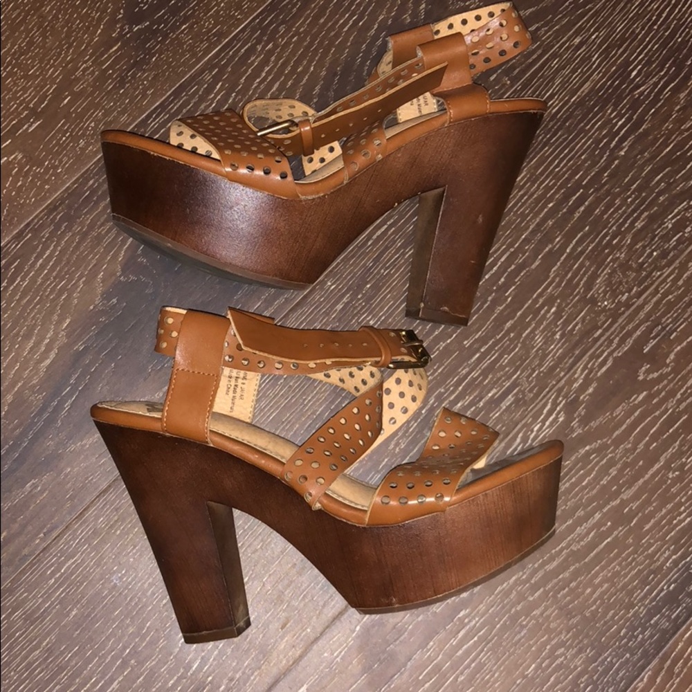 Heels!